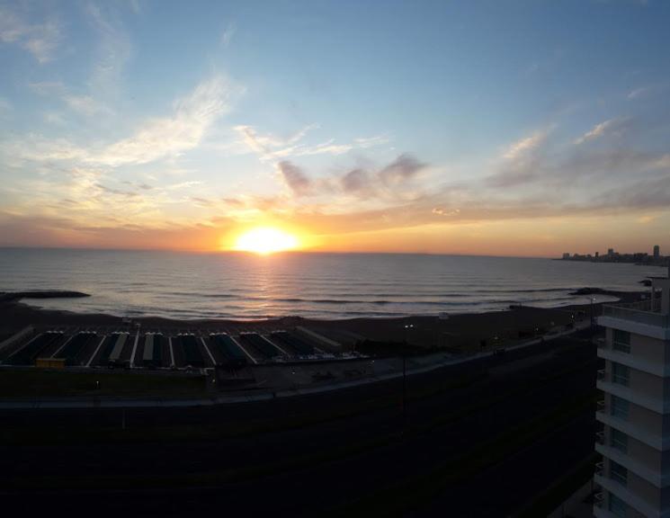 Frente Al Mar Charlone Lejlighed Mar del Plata Eksteriør billede